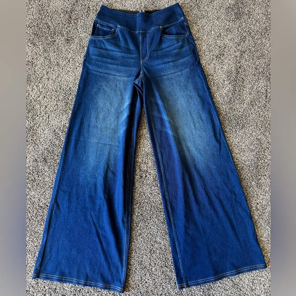 Halara Flex High Waisted Wide Leg Washed Jeans Dark Blue Size Small - Picture 8 of 15